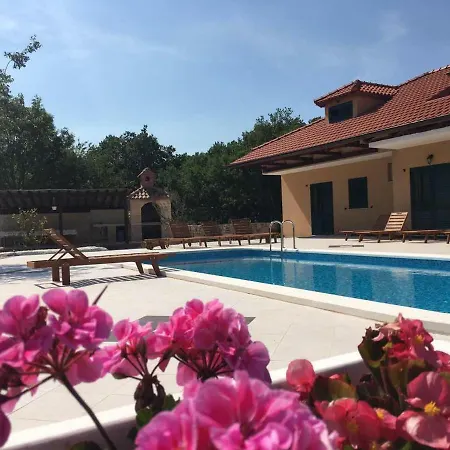 Villa Mia *