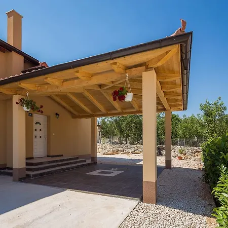 Villa Mia
