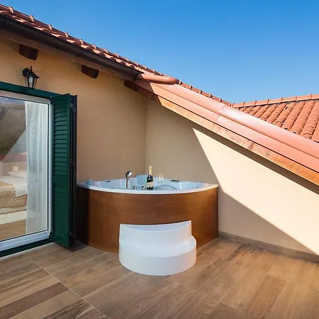 Villa Mia *